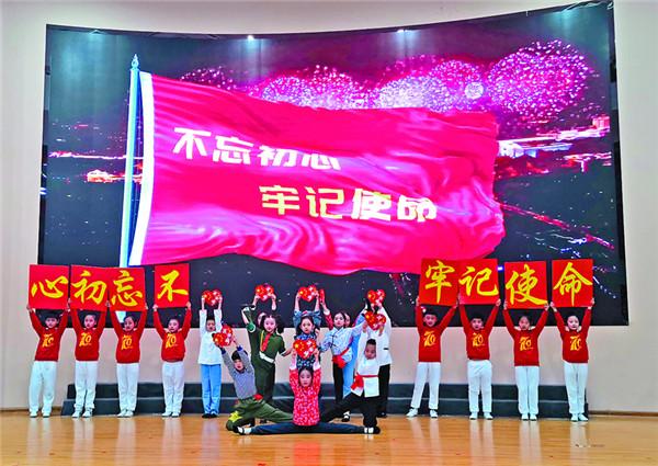 超级坦克消灭僵尸